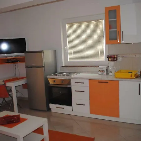 Ciovo Apartment *